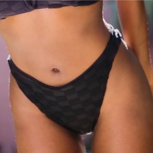 Skatie Monaco Kelly Bottom